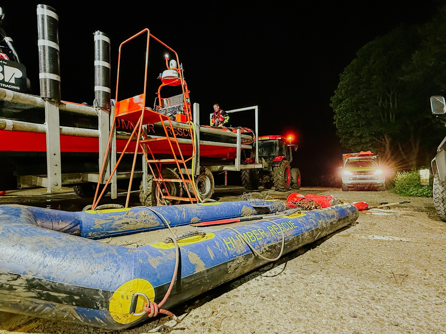 🚨 3 LIVES SAVED IN 10 HOURS 🚨

On Friday 23rd May, Humber Rescue responded to multiple serious incidents across the River Humber, saving 3 lives during an intense and emotionally demanding 10-hour period.

At 18:06, our lifeboat was tasked to 2 vessels aground near Brough, one with 2 people (including an elderly man), the other with a single occupant.

While en route, we were immediately re-tasked to a second emergency nearby. On arrival, the situation escalated and our crew faced a person in the water. Within 2 minutes, the casualty was recovered and received immediate care before being transferred to Yorkshire Ambulance Service.

Once stabilised, our D-Class returned to Brough. Shortly after, a third emergency came in, another report of a person in the water, this time near our station. A 40-minute search followed before the incident was stood down as a false alarm with good intent.

Crews briefly returned to refuel before heading back to assist the grounded vessels. Rescue Helicopter 912 joined, and a mud rescue was launched alongside Cleethorpes, Hornsea & Hull Coastguard Teams.

Our crew ferried emergency personnel, with 912 providing illumination, both casualties were safely extracted and found to be well and in good spirits.

The night still wasn’t over. Our crew checked on the second vessel, its occupant was safe and chose to wait for the tide.

Crews returned, cleaned down, refuelled, ready for another call, which came at 04:00.

What made this day especially difficult wasn’t just the volume, but the nature of the calls. Our team faced one of the most distressing emergencies imaginable, and had no time to process it before moving to the next.

We worked side by side with Hull, Hornsea & Cleethorpes Coastguard, Yorkshire Ambulance, Rescue 912, and Humber Coastguard. A true team effort.

Please avoid speculation when you see helicopters or boats active. False information was spread yesterday, these statements are how we keep the public informed.

Humber Rescue is 100% donation funded. Your support saves lives.

Together, we continue making a difference.